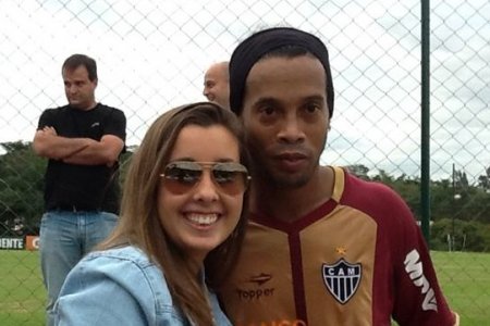 Torcedores com seus Eternos Ídolos do Galo - AEXCAM